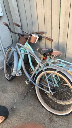 Huffy Beach Cruiser Bicycles – Set of 2