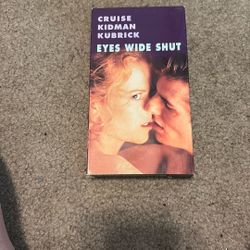 Eyes Wide Shut VHS