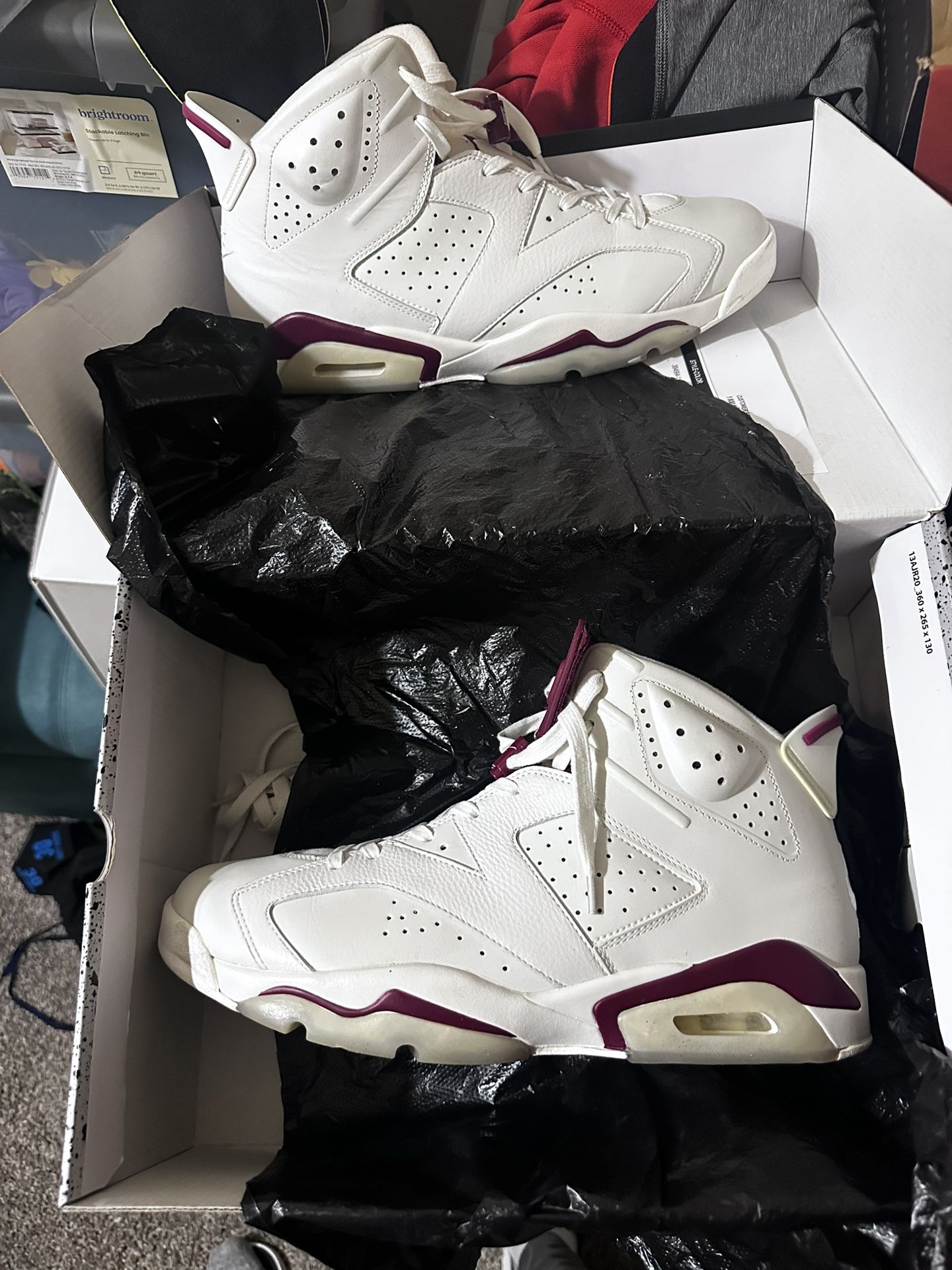 Air Jordan Retro Maroon 6s Sz. 13