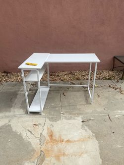 free student computer desk w hardware