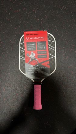 Selkirk Vanguard Pro carbon pickleball paddle