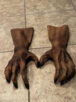 Oversized Grim Reaper / Monster Costume Hands – Rare pair of oversized creepy hands