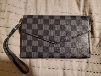 New black checkered wristlet wallet purse