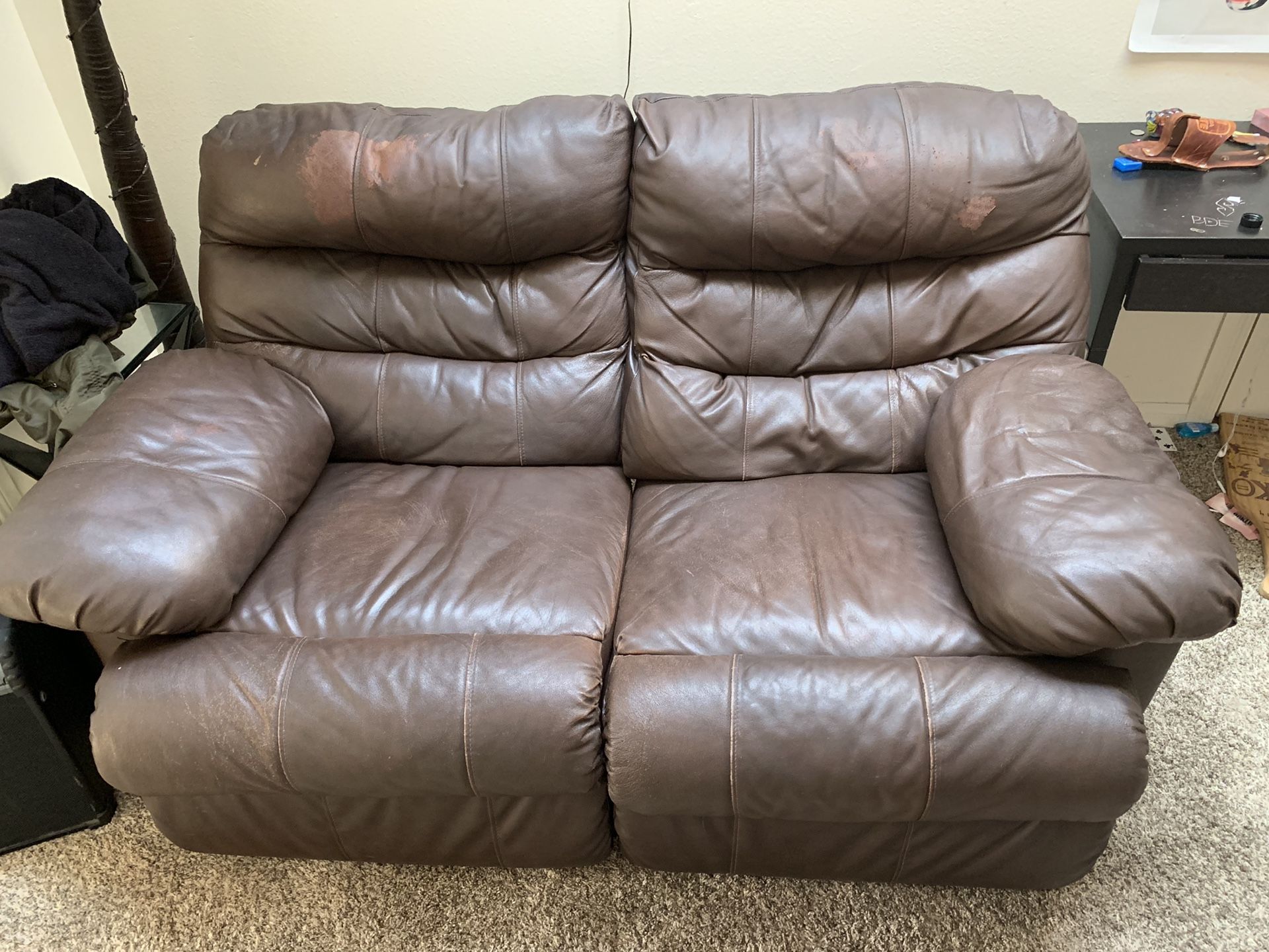 Leather recliner love seat