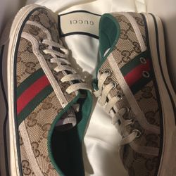 Gucci Shoes 