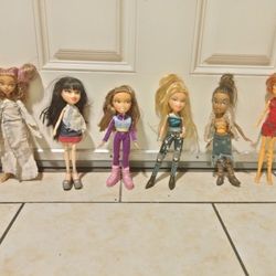Bratz Dolls And Monster High Dolls Lot