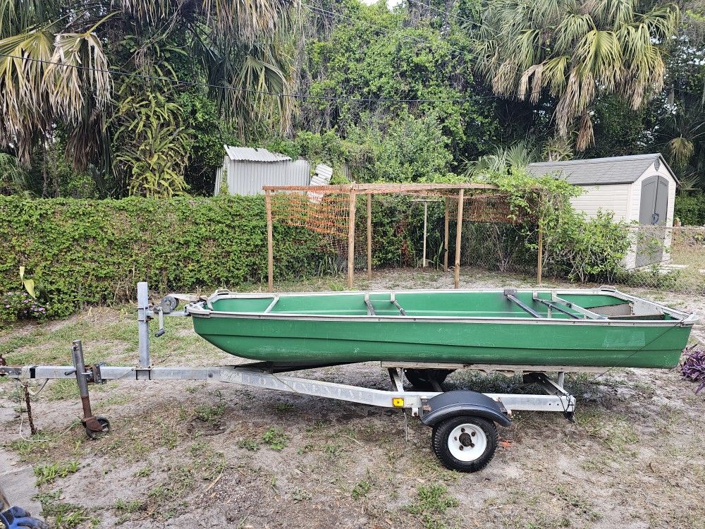 boat and trailer for sale 