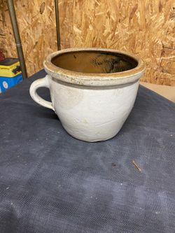 Crock w Handle (Lancaster Co Pa.)