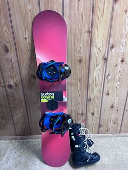 Burton Snowboard package with boots and bindings