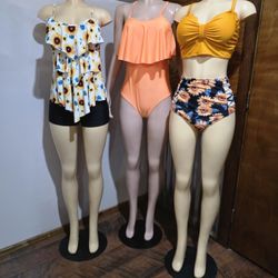 New Women's Swimsuit And 2piece Bikini Set 20.00 Each 