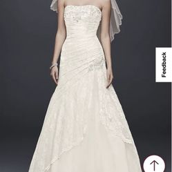 NWT Davids Bridal-Beautiful Wedding Dress Sz 16 - Lace Up Stunning Details
