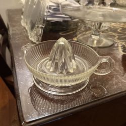  Clear Glass Manual Juicer Reamer 