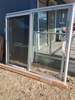 Sliding door