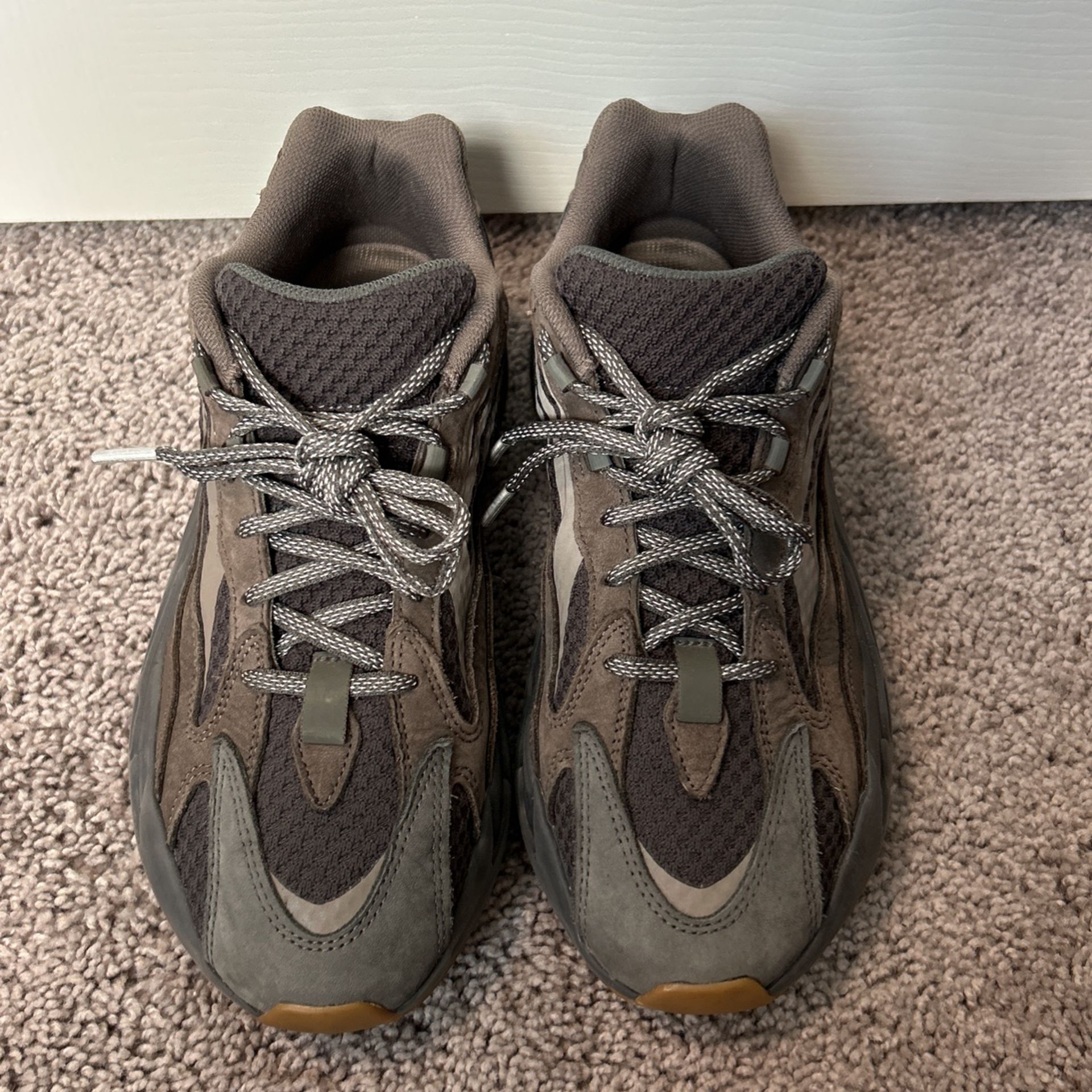 Adidas Yeezy “Geode” SIZE 9