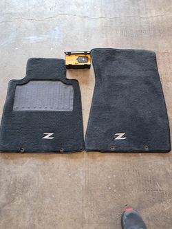 370z Pedal Commander And Factory Floor Mats