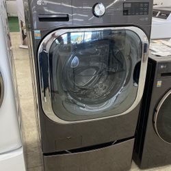 LG Mega Capacity Front Load Washer / Financing With $10 Down Payment 