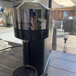Nespresso Vertuo Next  