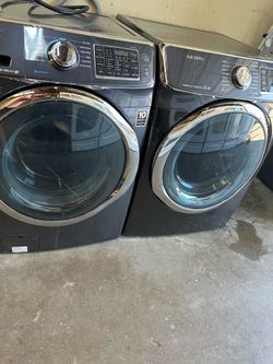Samsung front load washer and dryer set