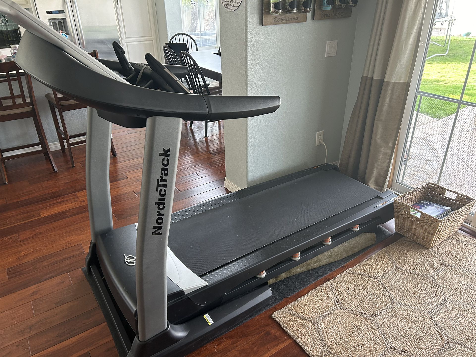 NordicTrack c900 Pro treadmill