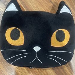 TARGET Hide & EEK Black CAT Furry Head Face Throw Pillow Binx Halloween Horror