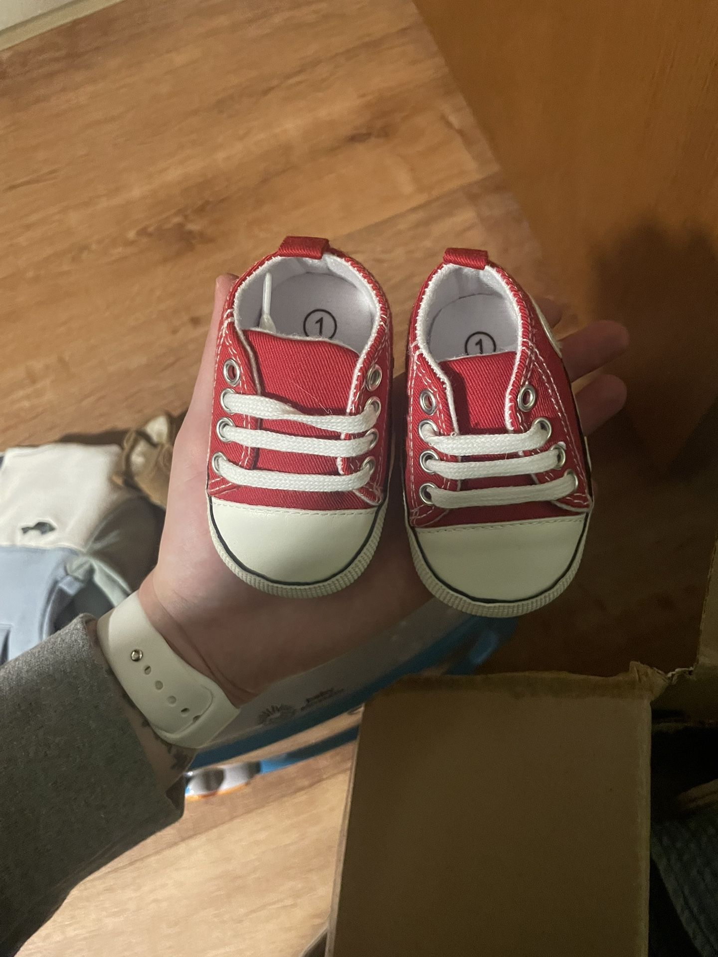Red Baby Sneakers (0-1)