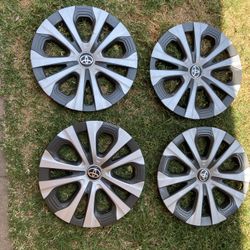 2021 Toyota Prius Hubcaps . OEM.
