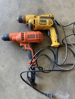 Black & decker/Dewalt power drills