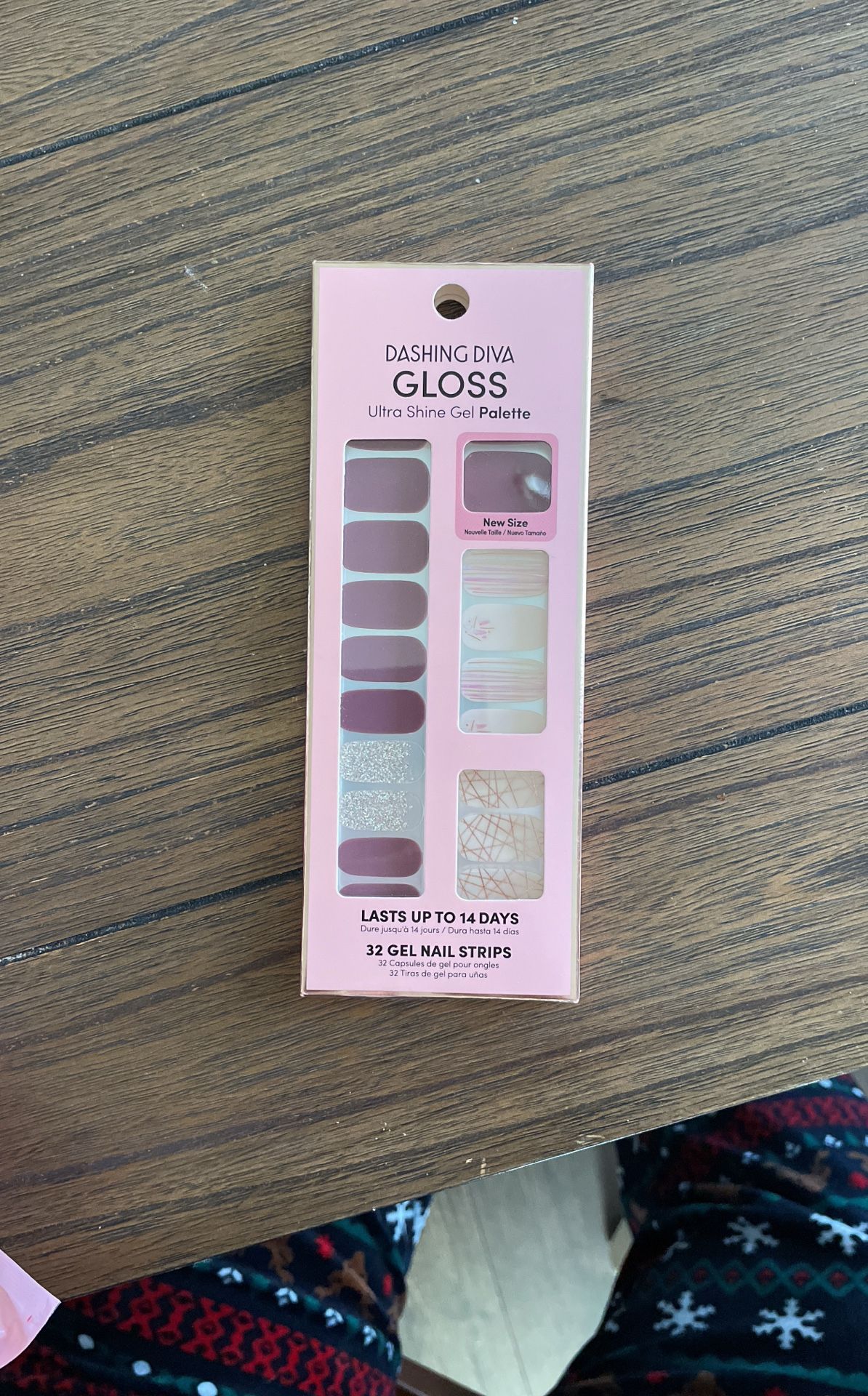 Dashing Diva - Gloss Ultra Shine Gel Palette - 32 Nail Strips - Inside Edition