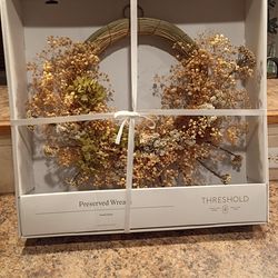 Preserved Wreath Dried Floral-NEW