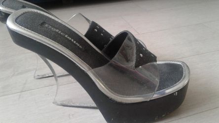 Ladies shoes. Sz 7.5