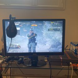 PS4 + BenQ Monitor