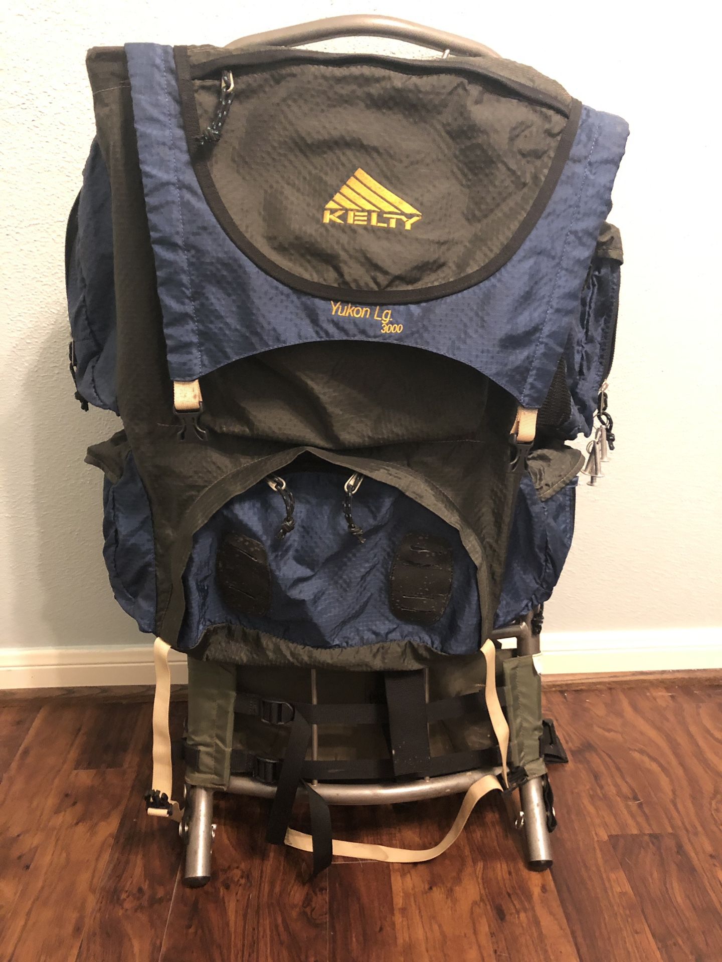 Kelty Yukon Lg 3000 hiking backpack
