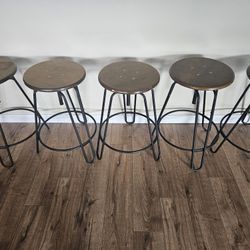 5 Stool Chairs (Height Adjustable)