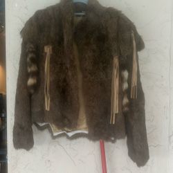 RARE 1980s raccoon/rabbit (genuine) fur cropped jacketRARE 1980s raccoon/rabbit (genuine) fur cropped jacket $250 OBO
