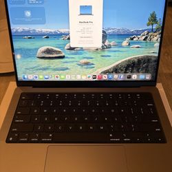 💻 MacBook Pro 14” M3 (2023) – Like New ⚡️ Only 9 Battery Cycles!