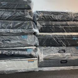 MATTRESS SALE BRAND NEW TWIN SIZE $117 FULL SIZE $175. QUEEN SIZE $200 LOCATION 303 POCASSET AVE PROVIDENCE RI OPEN 7 DAY 