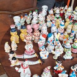 64 Sets Of Vitntage Clown Salt And Pepper Shakers