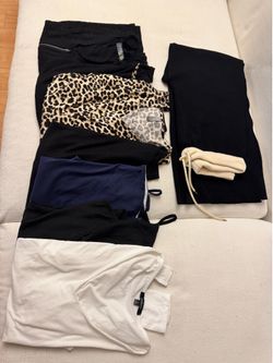 Women’s clothing bundle