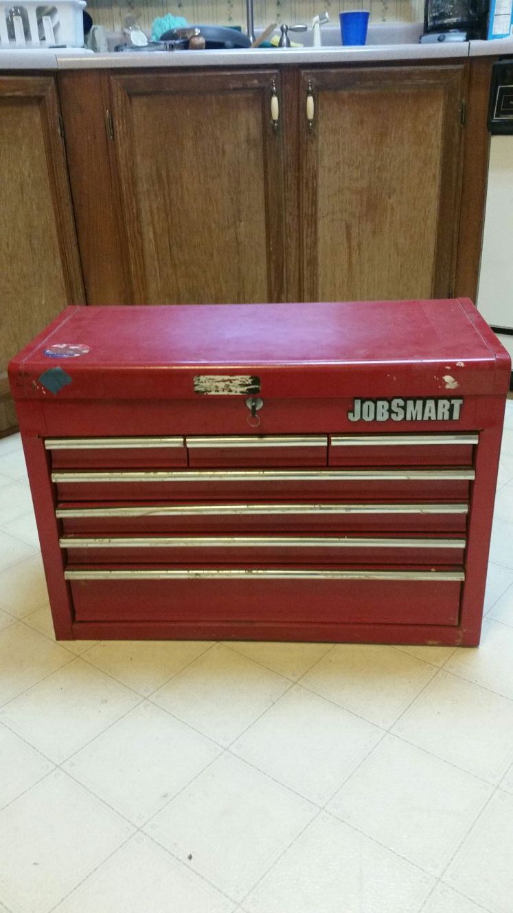 JobSmart 7-Drawer 26-inch Tool Chest