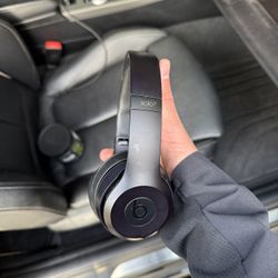 Beats Solo 3 Headphones 