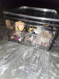 Plastic storage w/makeup