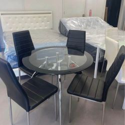 Dining Sets / Juegos de Dormitorio 