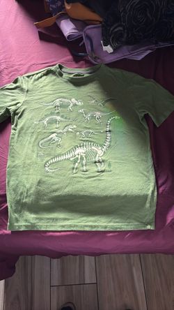5 bundle set in I’m boys XL authentic a2