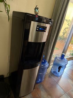 Glacier Bay Water Dispenser – $20