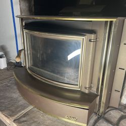 🔥 Grizzly Wood Burning Stove – Great Condition 🔥