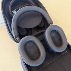 Sony WH-1000XM5 Noise Cancelling Headphones (Midnight Blue)