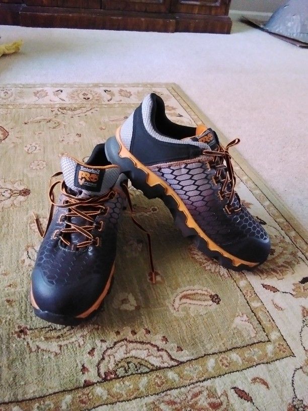 Timberland Steel-toed Boots