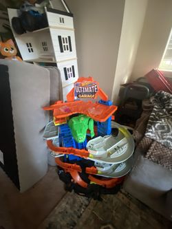 Hot Wheels Monster Garage