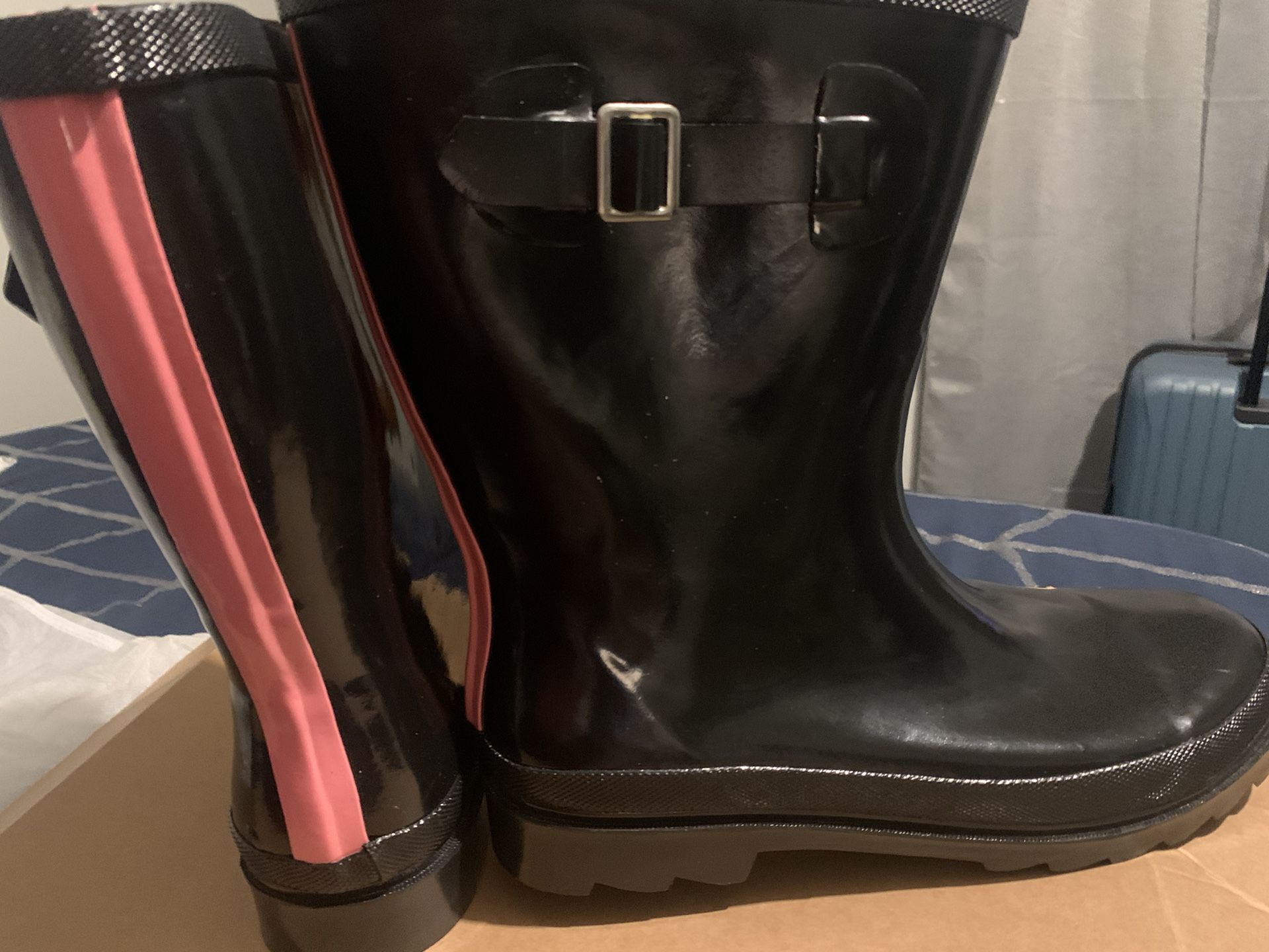 Ladies Rain Boots