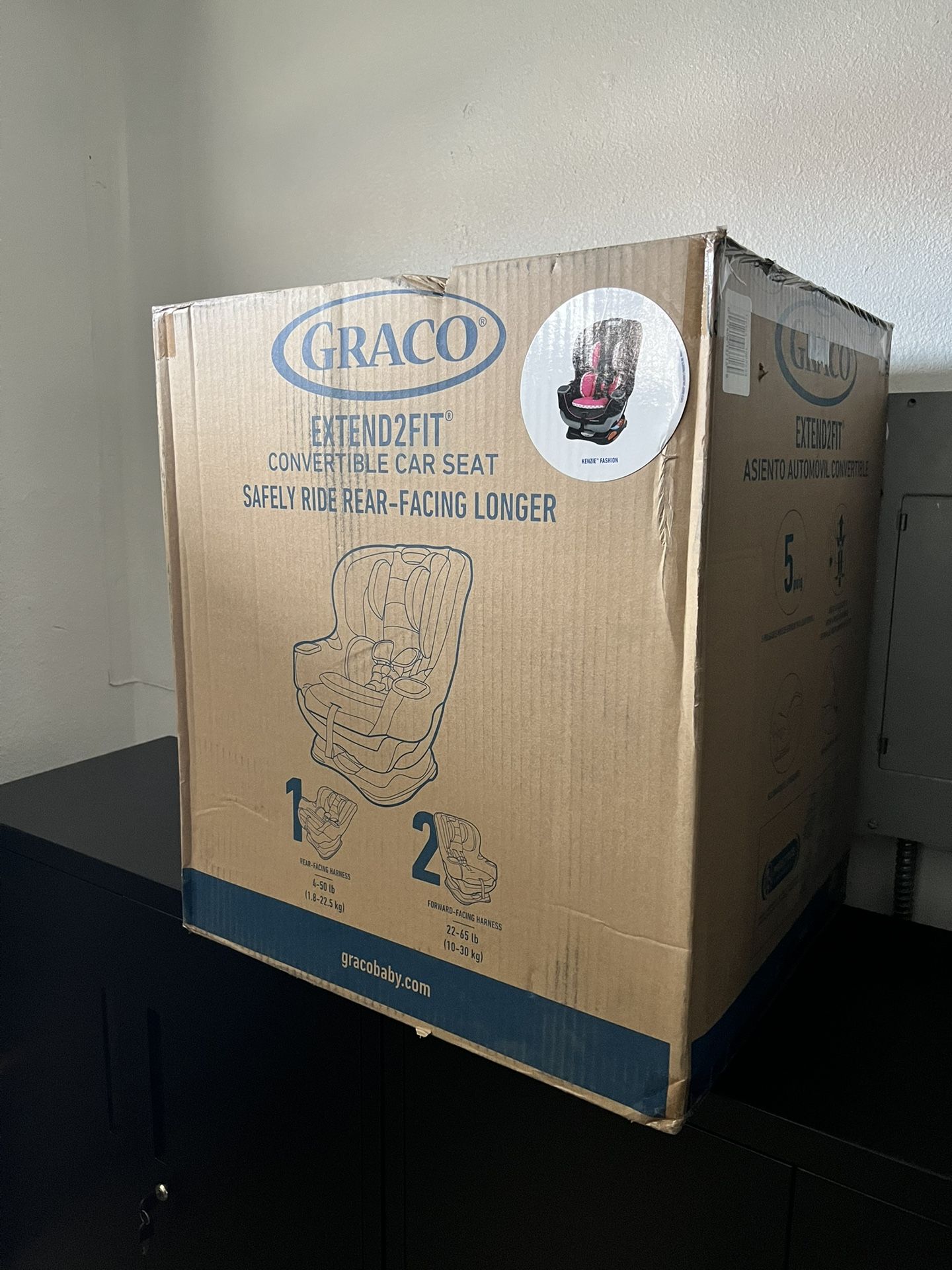 Graco Extend2Fit Convertible Car Seat